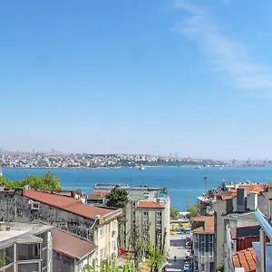 Cihangir Palace Istanboel